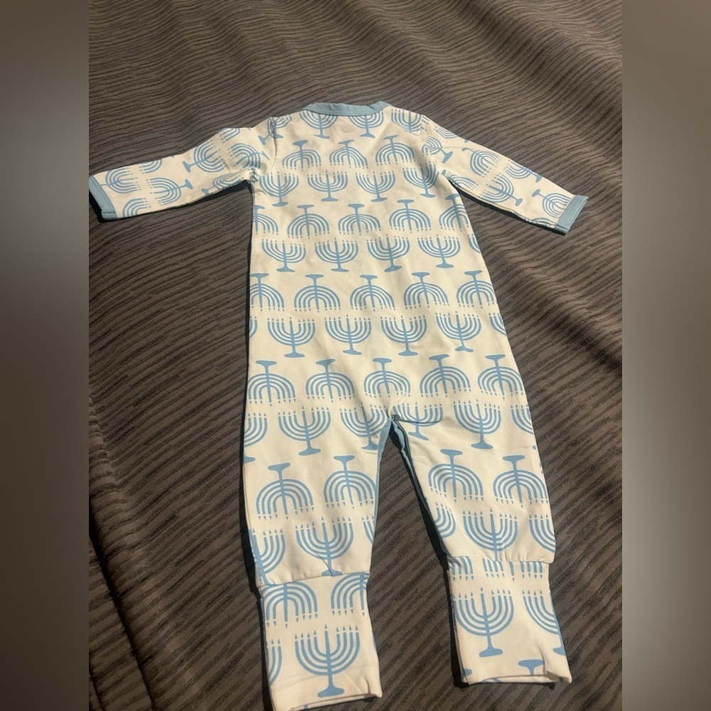 NEW Monica + Andy Light the Menorah Hanukkah Holidays pajamas 3-6 months - Picture 3 of 5